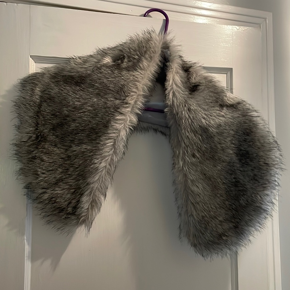 Child shawl